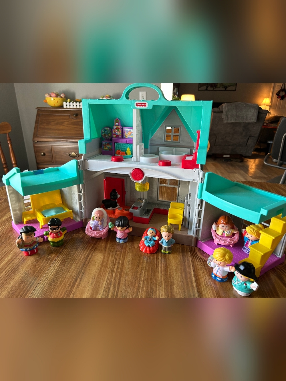 Fisher Price Little People Big Helpers Home